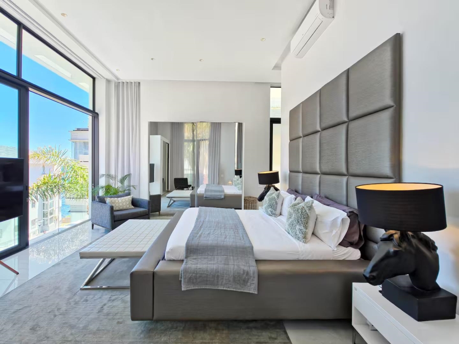 3 Bedroom Property for Sale in Bantry Bay Western Cape